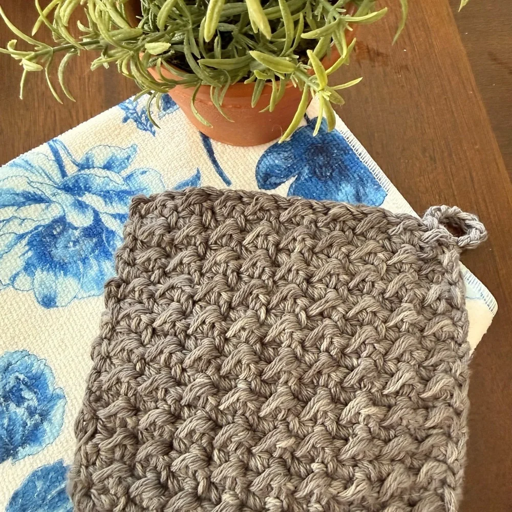 Chunky Crochet Trivets / Potholders - Cream & Grey Set